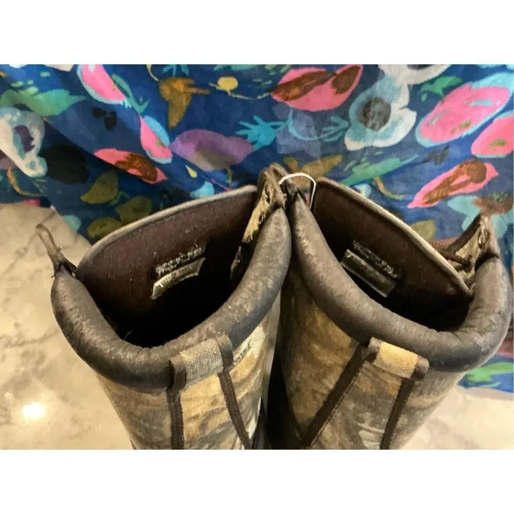 Timber Wolf Youth Size 4 Camo Waterproof Hunting Insulated Boots‎